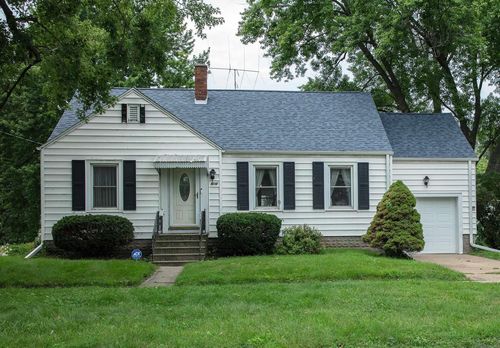 1520 W 7th Street, Waterloo, IA, 50702 | Card Image