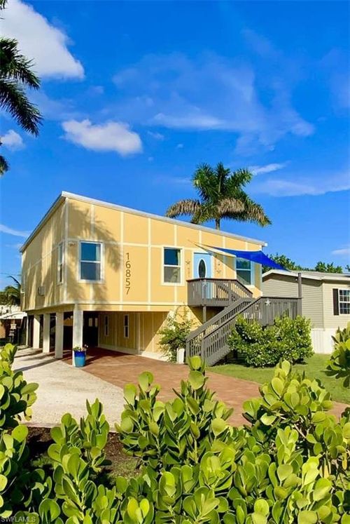 16857 Windcrest Dr, FORT MYERS, FL, 33908-3729 | Card Image