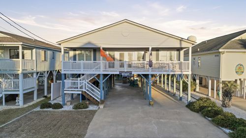 306 57th Ave N, North Myrtle Beach, SC, 29582-1118 | Card Image