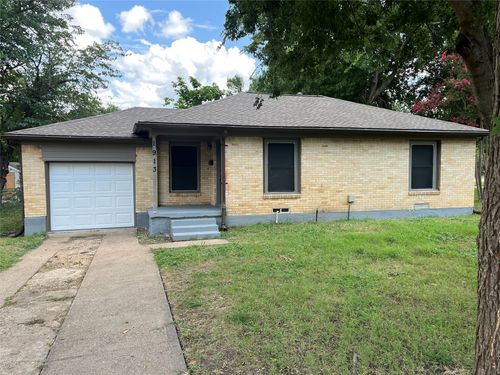 1913 Devonshire Dr, Garland, TX, 75041-1518 | Card Image