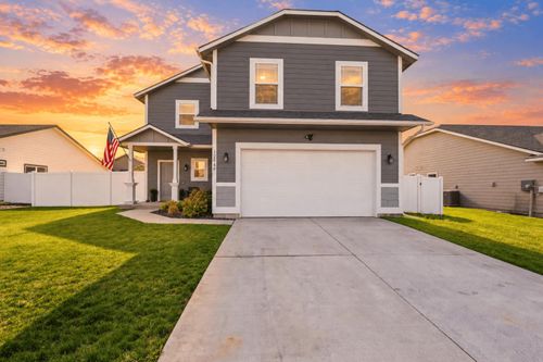 12949 W 1st Ave, Airway Heights, WA, 99001 | Card Image