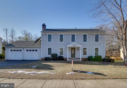 5400 Hampton Forest Way, FAIRFAX, VA, 22030-7203 | Card Image