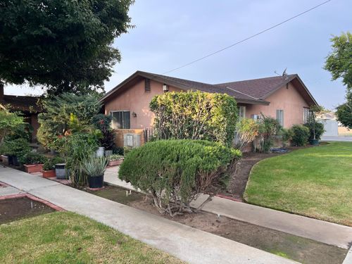 332 W Gettysburg Ave, Clovis, CA, 93612-4370 | Card Image