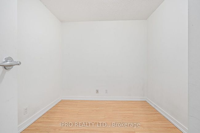 1808 - 373 Front St W, Condo with 3 bedrooms, 2 bathrooms and 1 parking in Toronto ON | Image 13