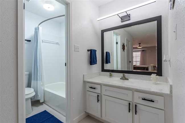 APT-806 - 7600 Emmett F Lowry Expy, Townhouse with 2 bedrooms, 2 bathrooms and 1 parking in Texas City TX | Image 15