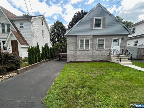 14 Hodges Pl, Haledon, NJ, 07508-1638 | Card Image