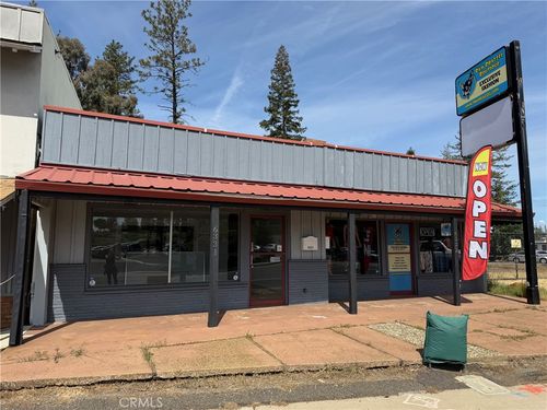 6331 Skyway, Paradise, CA, 95969 | Card Image