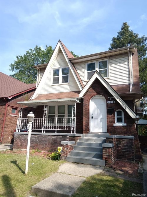 9164 Haverhill St, Detroit, MI, 48224-2526 | Card Image