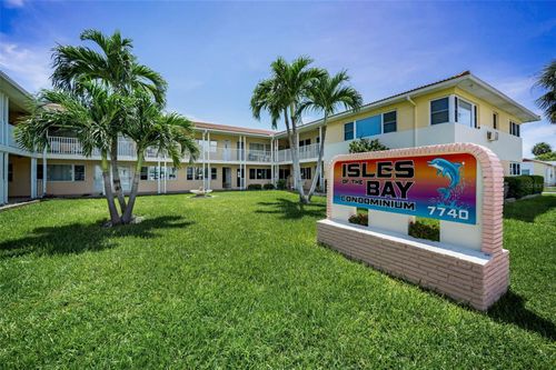 204-7740 Boca Ciega Dr, ST PETE BEACH, FL, 33706-1746 | Card Image