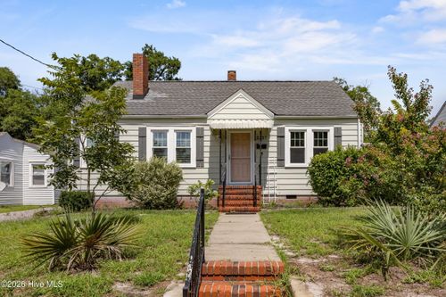 2137 Jackson St, Wilmington, NC, 28401-6925 | Card Image