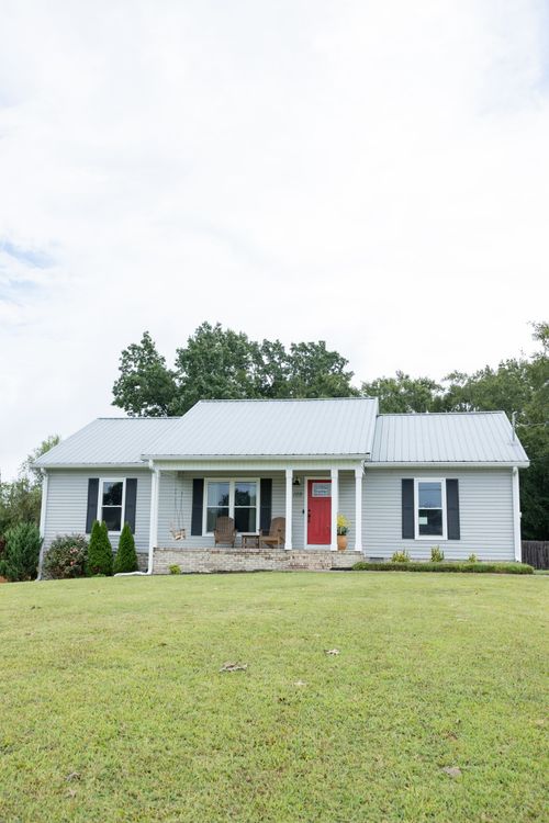 109 Autumn Ln, Bell Buckle, TN, 37020-4059 | Card Image