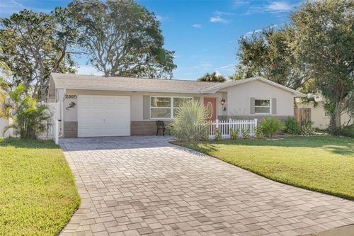 2005 Jefferson Ave, DUNEDIN, FL, 34698-2614 | Card Image