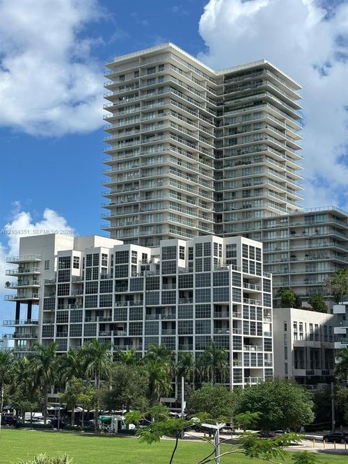 h1502-3470 E Coast Ave, Miami, FL, 33137-4221 | Card Image