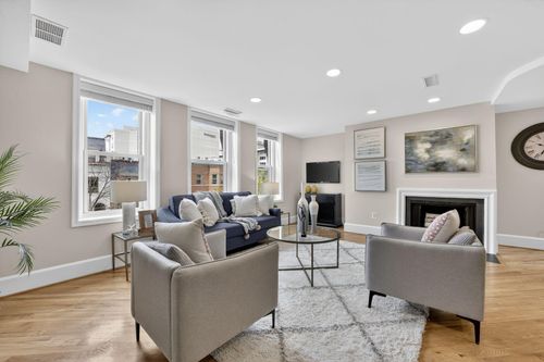 ph-2d-1415 21st St Nw, WASHINGTON, DC, 20036-5951 | Card Image