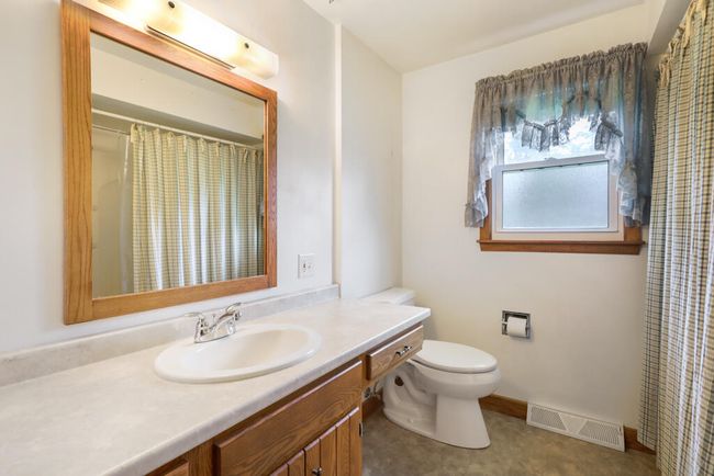 1313 S 26 Th St, House other with 3 bedrooms, 1 bathrooms and null parking in Manitowoc WI | Image 16