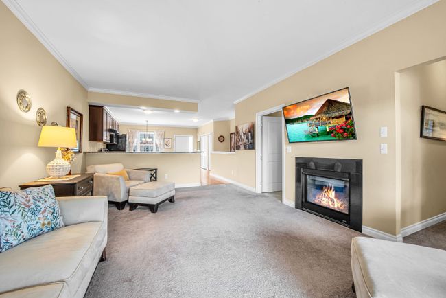 259 Victoria Dr, Condo with 2 bedrooms, 2 bathrooms and null parking in Dexter MI | Image 7