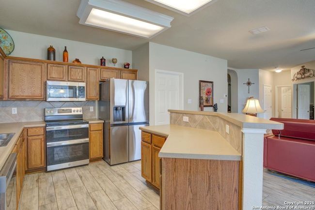 8747 Feather Trl, House other with 4 bedrooms, 3 bathrooms and null parking in Helotes TX | Image 17