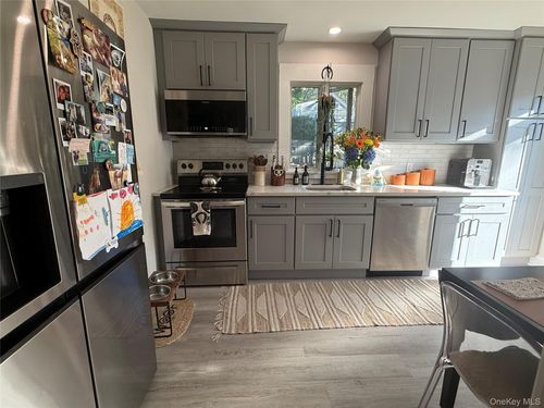 474 S Bedford Rd, Bedford, NY, 10506 | Card Image