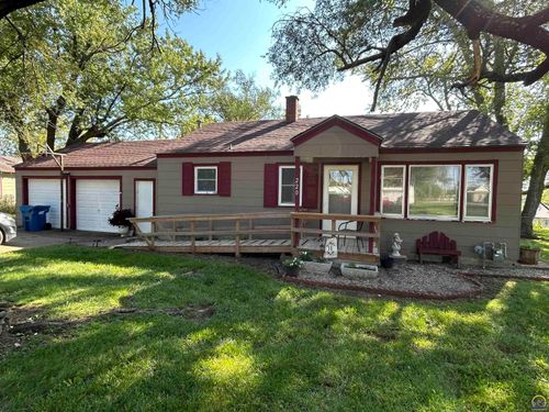 220 Easy St, Madison, KS, 66860-6016 | Card Image