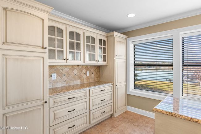 14-web-or-mls-80 Breakers-13 | Image 15