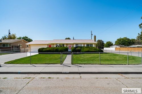 499 Valley Drive, Idaho Falls, ID, 83401 | Card Image