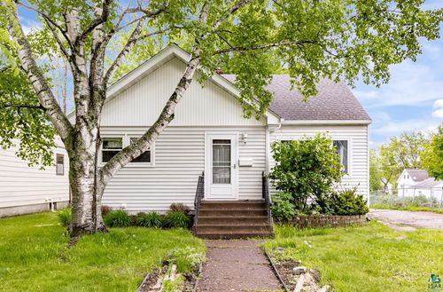 406 W Faribault St, Duluth, MN, 55803-1733 | Card Image