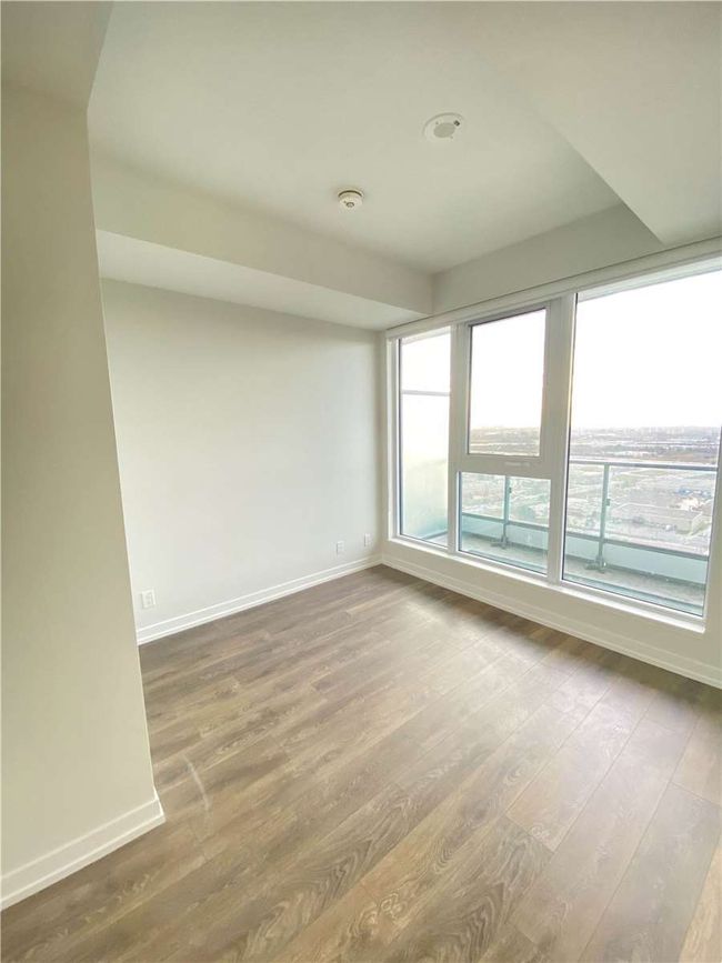 05 - 5 Buttermill Ave, Condo with 2 bedrooms, 2 bathrooms and null parking in Vaughan ON | Image 18
