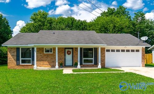 1206 Skyview St Sw, Decatur, AL, 35601-6224 | Card Image