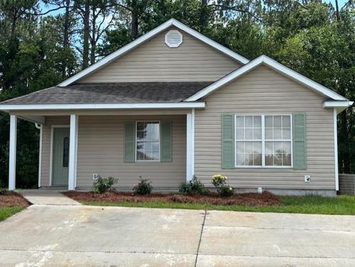 4085 Chadwyck Dr, Valdosta, GA, 31605-7004 | Card Image