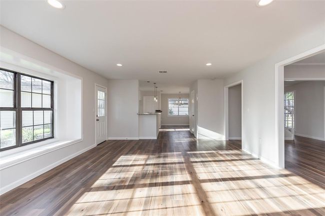 12707 Pleasant Grove Rd, House other with 4 bedrooms, 3 bathrooms and 2 parking in Cypress TX | Image 14