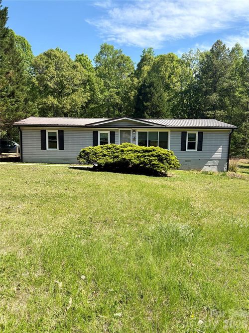 5022 Wrenn Dr, Denver, NC, 28037-6208 | Card Image
