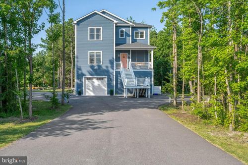 38155 Muddy Neck Rd, Ocean View, DE, 19970-2836 | Card Image