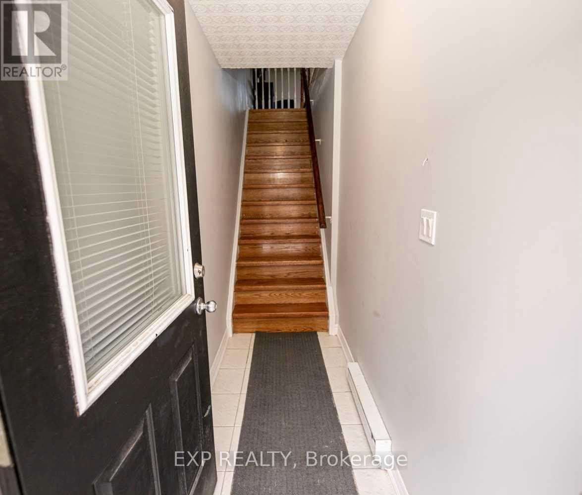 Residential Lease in Toronto E04