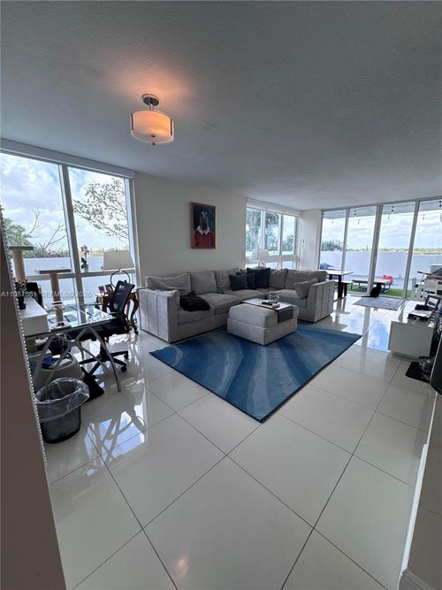 705-1861 Nw S River Dr, Miami, FL, 33125 | Card Image