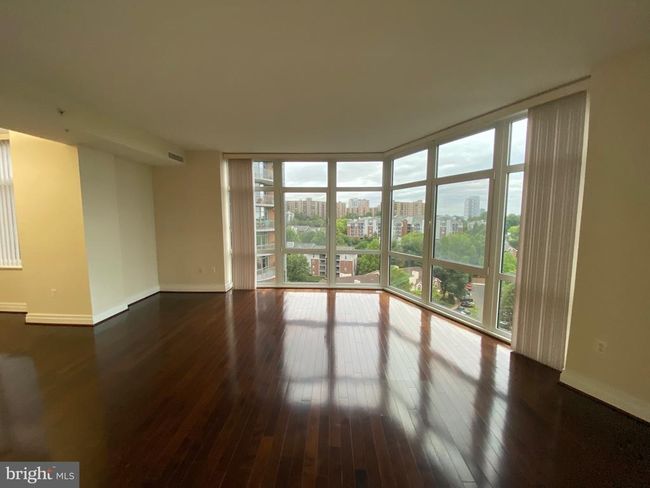 APT-1017 - 8220 Crestwood Heights Dr, Condo with 2 bedrooms, 2 bathrooms and null parking in MCLEAN VA | Image 38