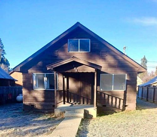 105 Elm St, Westwood, CA, 96137 | Card Image