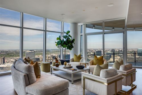 3601-1918 Olive St, Dallas, TX, 75201-2303 | Card Image