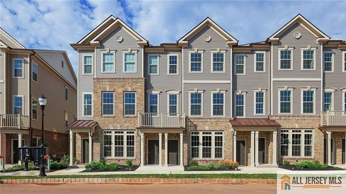 95 Robeson St, Somerville, NJ, 08876-3268 | Card Image