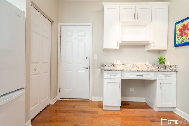 1110 Lily Field Ln, Townhouse with 3 bedrooms, 3 bathrooms and 2 parking in Bolingbrook IL | Image 4