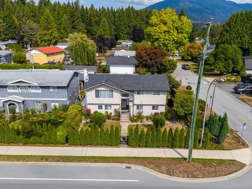 1121 Prairie Ave, Port Coquitlam, BC, V3B1S7 | Card Image