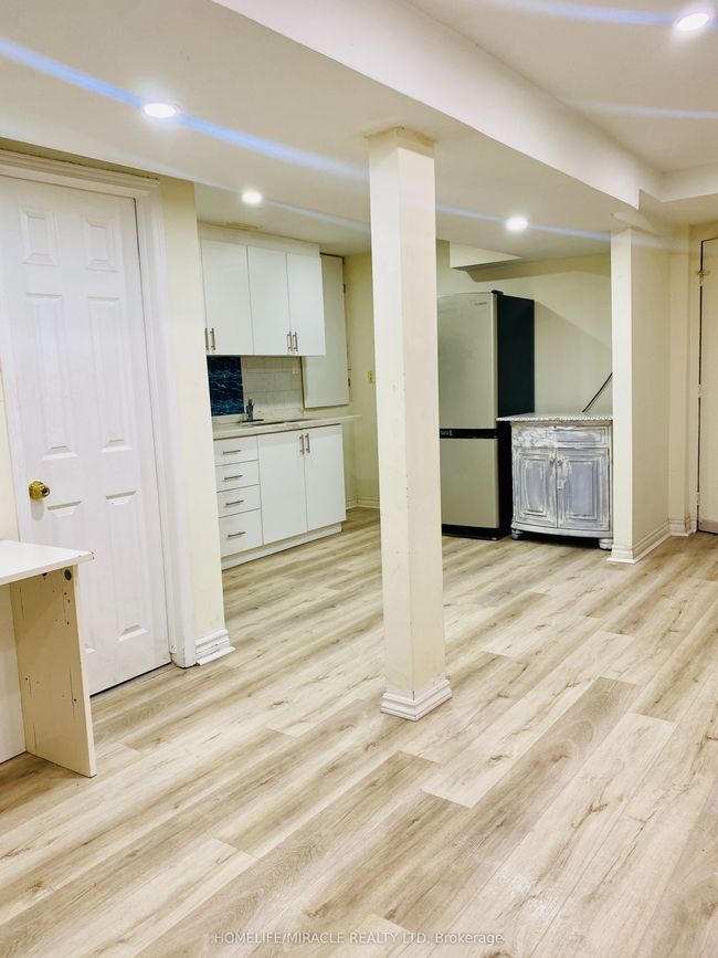 22 Cranberry Cres, House other with 5 bedrooms, 4 bathrooms and 5 parking in Brampton ON | Image 34