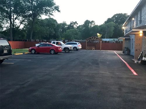 apt-4-8717 Spaulding St, Houston, TX, 77016-6130 | Card Image