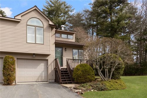 115 Cardinal Dr, North Kingstown, RI, 02852-6530 | Card Image