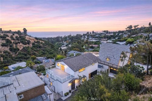 1414 Mar Vista Way, Laguna Beach, CA, 92651-2826 | Card Image