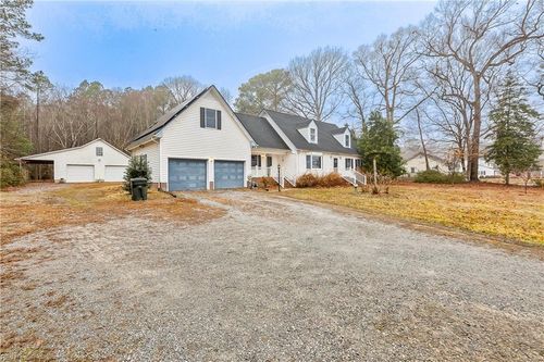 4381 Godwin Blvd, Suffolk, VA, 23434-8136 | Card Image