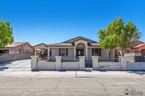 1567 E Bienestar Ln, San Luis, AZ, 85336-3820 | Card Image