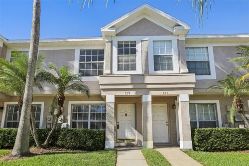 729 Kensington Lake Cir, BRANDON, FL, 33511-3889 | Card Image