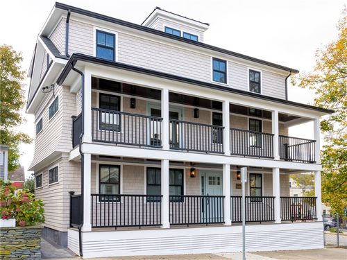 3-7 Dearborn St, Newport, RI, 02840-3476 | Card Image
