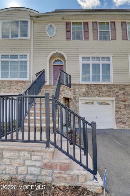 1782-12 Jensen Ct, Old Bridge, NJ, 08857-4404 | Card Image