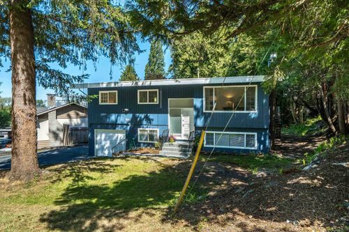 11291 Regal Dr, Surrey, BC, V3V2S5 | Card Image
